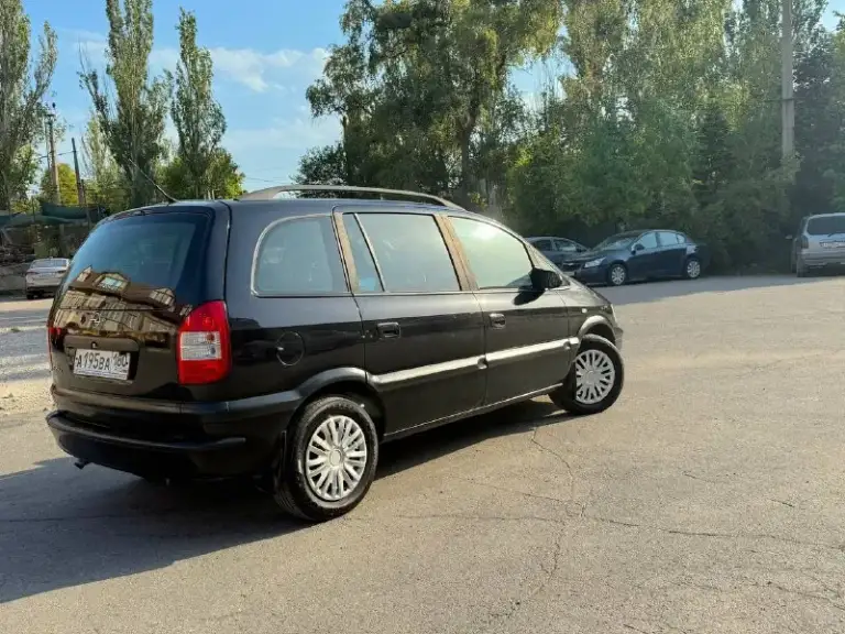 Продаю opel zafira a(опель зафира) 2004 года выпуска рестайлинг.
Родной пробег 238.000
Пригнана с германии в 2020 году, с этого момента 1 собственник. Авто в отличном состояние. Узаконенное гбо 4 поколения
Обслуженный мотор 1.6 работает прекрасно, коробка также в отличном состояние, ходовая часть в идеале
Кузов авто не гнилой!пороги, арки целые!
Более подробно расскажу по телефону
Юридически чистый автомобиль
510.000
Донецк
+79495097888 - фотография - 5