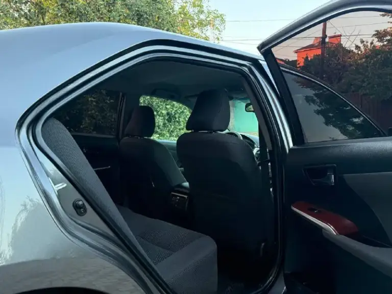 В продаже
Toyota camry
Год выпуска 2013
Авто в идеальном состоянии
Всегда был вовремя обслужен
Для подтверждения информации
Имеется сервисная книжка
Кузов в идеальном состоянии
Все стёкла зовадские
Мотор коробка работает идеально
Автомобиль весь обслужен
Стоит самый надежный мотор
2.5
Ходовая часть как новая
Два комплекта колёс
Родной пробег
198 Тсч

В богатой комплектации
Шикарный салон
Камера заднего вида
Двух зонный климат контроль
Круиз контроль
Подогрев сидений
Два ключа
Два комплекта резины

Документы в полном порядке
Полное переоформление
В мрэо

Цена за данный автомобиль

1 465 000 Торг разумный

Все остальные вопросы
По телефону
+79496358178 - фотография - 9
