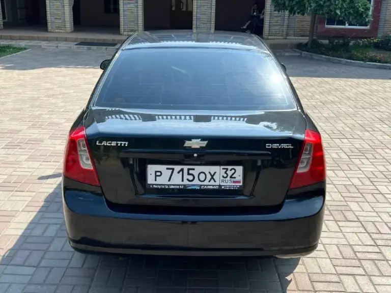 Продам chevrolet lecetti 2008 года в очень хорошем состоянии
Кузов. Без гнили рыжиков вздутия и всего прочего дно завод стаканы ланжероны завод равный и красивый кузов
Двигатель. Робатает ровно не каких посторонних звуков не дымит не троит масло не розходует от слова совсем
Коробка. Переключает мягко без хрустов и вылетов
Ходовая. Вся идеальная не чего не стучит не гудит вообще без вложений авто сел и поехал
Автотека зелёная без дтп ограничений и всего такого
Цена на данный автомобиль 585 тысяч торг присутствует +79493717727 - фотография - 6