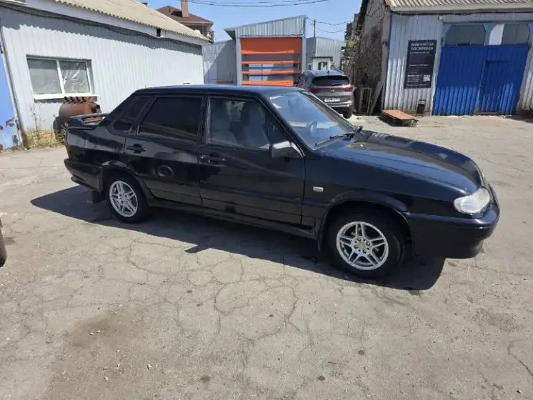 Продам ваз samara ваз 2115. 2007 год выпуска мотор 1.5 состояния автомобиля хорошее.
Имееться птс по стс цвет указан графитовый металлик.
Автомобиль обслужен.
Двигатель, коробка, все в хорошем состоянии.
По ходовой делал только весь перед
Единственное надо поменять стойки задние
Отдам зимний комплект резины на шипах.
Есть стеклоподьеники передних стёкол.
Стоит хороший свет ставил крутой ксенон
6 Тыс руб.
При покупке сразу поменял ремень грм, ролики, помпа, свечи, радиатор. Это были мои хотелки можно было и не менять.
Отдам ништяки: покупал новые кнопки на включение фар, подрулевые переключатели новые, и светильник на крыше новый. Не успел все поставить
Есть минусы: уточнить можно в личку
Я собственник по стс
Цена 270.000 торг на все минусы! Осмотр донецк район мотеля, номер телефона для связи +79493398481 феникс (телеграмм)
📲 Tg: француз
📞 Звоните: +7(949)3398481 - фотография - 5