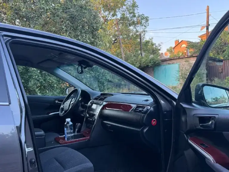 В продаже
Toyota camry
Год выпуска 2013
Авто в идеальном состоянии
Всегда был вовремя обслужен
Для подтверждения информации
Имеется сервисная книжка
Кузов в идеальном состоянии
Все стёкла зовадские
Мотор коробка работает идеально
Автомобиль весь обслужен
Стоит самый надежный мотор
2.5
Ходовая часть как новая
Два комплекта колёс
Родной пробег
198 Тсч

В богатой комплектации
Шикарный салон
Камера заднего вида
Двух зонный климат контроль
Круиз контроль
Подогрев сидений
Два ключа

Документы в полном порядке
Полное переоформление
В мрэо

Цена за данный автомобиль

1 470 000 Торг разумный

Все остальные вопросы
По телефону
+79496358178 - фотография - 3