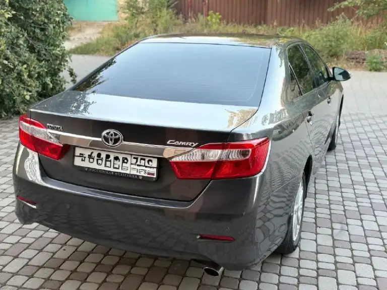 В продаже
Toyota camry
Год выпуска 2013
Авто в идеальном состоянии
Всегда был вовремя обслужен
Для подтверждения информации
Имеется сервисная книжка
Кузов в идеальном состоянии
Все стёкла зовадские
Мотор коробка работает идеально
Автомобиль весь обслужен
Стоит самый надежный мотор
2.5
Ходовая часть как новая
Два комплекта колёс
Родной пробег
198 Тсч

В богатой комплектации
Шикарный салон
Камера заднего вида
Двух зонный климат контроль
Круиз контроль
Подогрев сидений
Два ключа

Документы в полном порядке
Полное переоформление
В мрэо

Цена за данный автомобиль

1 470 000 Торг разумный

Все остальные вопросы
По телефону
+79496358178 - фотография - 6