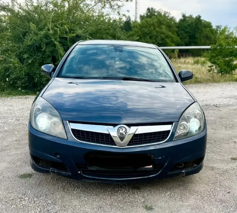 Цена 2️⃣9️⃣9️⃣.9️⃣9️⃣9️⃣тыс. Рублей срочно срочно срочно opel vectra c 2007год. 1.8 еко-тек. Кпп механика авто в нормальном рабочем состоянии. Мотор работает хорошо не дымит не троит. Ходовая новая все мягко и комфортно. Комплектация opc 2х-зонный климат контроль холодит и греет отлично. Датчики света и дождя, парк-троник, круиз-контроль, мульти-руль,4эл. Стклоподьемника, подогрев сидений, салон комбинированная кожа, литые диски. Ксенонавые фары. Документы в полном порядке. Юредически чистая штрафов, запретов, ограничений нет. Осмотр донецк. +7 9490350845 +7 918 513 6926 телеграмм
📞 Звоните: +7(949)0350845 - фотография - 3