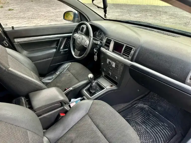 Цена 2️⃣9️⃣9️⃣.9️⃣9️⃣9️⃣тыс. Рублей срочно срочно срочно opel vectra c 2007год. 1.8 еко-тек. Кпп механика авто в нормальном рабочем состоянии. Мотор работает хорошо не дымит не троит. Ходовая новая все мягко и комфортно. Комплектация opc 2х-зонный климат контроль холодит и греет отлично. Датчики света и дождя, парк-троник, круиз-контроль, мульти-руль,4эл. Стклоподьемника, подогрев сидений, салон комбинированная кожа, литые диски. Ксенонавые фары. Документы в полном порядке. Юредически чистая штрафов, запретов, ограничений нет. Осмотр донецк. +7 9490350845 +7 918 513 6926 телеграмм
📞 Звоните: +7(949)0350845 - фотография - 9