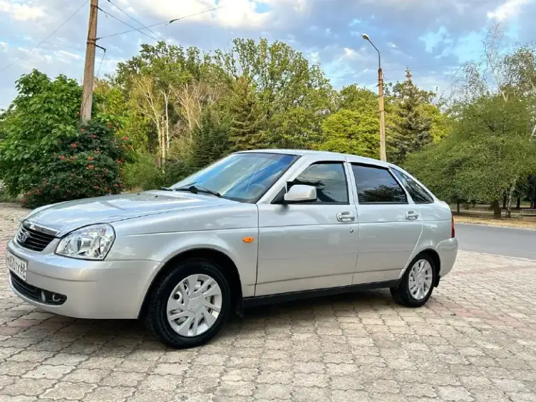 Автор: [ продам приору 2010 г. В в отличном состоянии без гнили и ржавчины, без дтп. Гур, стеклоподъемники, музыка дно, пороги, низа дверей стаканы, лонжероны, телевизор, все целое. Герметики завод. Мотор 1.6. 16 клапанный, коробка, отлично двигатель работает как часы! Автомобиль обслужен масло не расходует( от слова совсем) ходовая мячик, коробка переключается плавно не хрустит и не вылетает в салоне чисто и опрятно по документам полный порядок. При переоформлении могу присутствовать в мрэо ( возможен обмен) видеообзор по запросу цена: 415к торг реальному покупателю остальные интересующие вопросы по телефону номер для связи +7 (949) 558-73-52 +7988-585-79-37(вацап, телеграмм). . ❗❗❗наш телеграм канал [ бесплатное размещение за репост ❗❗❗
📞 Звоните: +7(949)5587352 - фотография - 4