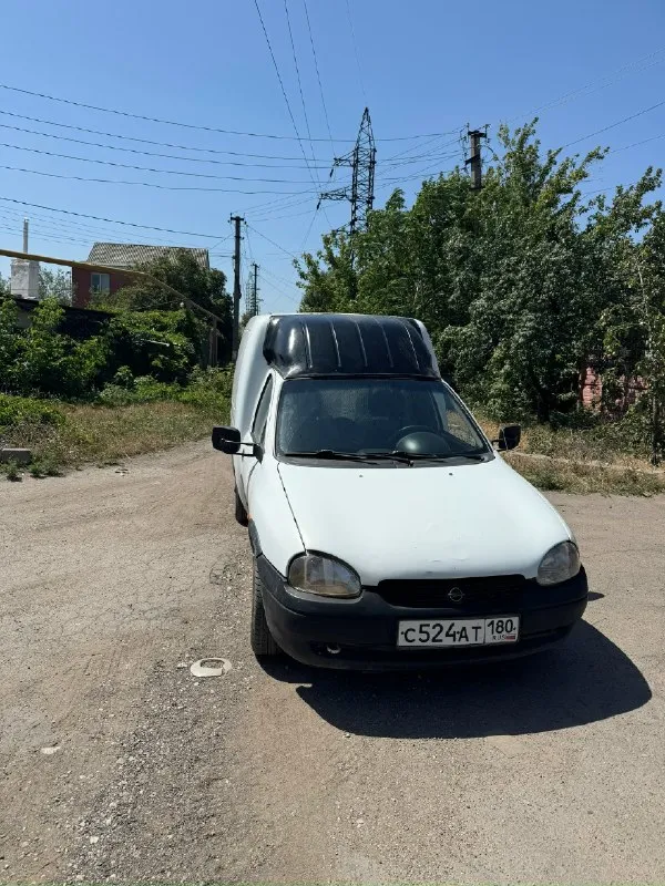 Продам opel комбо 2000г. Г. Макеевка цена: 230000₽ двигатель: 1.7 обычный, без турбины) коробка : механика 5-ти ступка привод: передний в машине есть гидроусилитель, задние парктроники, сигнализация с центральным замком. По машине проблем не каких все работает, по кузову есть незначительные нюансы в силу возраста, а так сел и поехал. Когда покупалась ездила на ростов-таганрог и по месту каждый день. Машина в семье два года, проблем не доставляла не каких, ездила и возила, продаем за ненадобностью так как последние пол года дед ездил только на рыбалку. +79499910908
📞 Звоните: +7(949)9910908 - фотография - 1