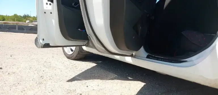 Renault флюенс 2014г. Дв. 1,6 механика. Газ-бензин. Собственник. 730т. Р. Возможен обмен на кроссовер по договорённости. Т.79493209318.
📞 Звоните: +7(949)3209318 - фотография - 2