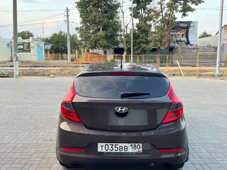 Продам hyundai solaris
Год выпуска 2016
Коробка автомат
Обьем двигателя 1.4
Пробег 167000
Авто в отличном состояние
Не каких вложений не требует
Цена 1020000 тысяч рублей
Город мариуполь
Все вопросы по телефону
+79493569446 - фотография - 5
