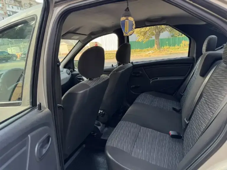 Автор: [ продам renault логан 2011 года 2 хозяина, родной пробег 105 тыс. Мотор 16 клапанный, объём 1.6 коробка, подвеска в отличном состоянии, машина полностью обслужена не требует не каких вложений ! Кондиционер, стеклоподъемники, 2 ключа, сигнализация, гидроусилитель руля, abs, сервисные книжки, с документами полный порядок осмотр харцызск ✅цена 615 000 тысяч рублей торг 📲телефон: +7 949 850 13 37 whatsapp, telegram: +7 985 317 50 45
📞 Звоните: +7(949)8501337 - фотография - 8