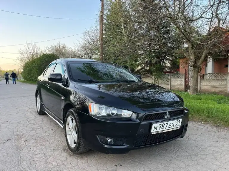 Продам mitsubishi lancer x 1.8 2008 год.
1 Владелец с салона !
Машина в родном окрасе ( из окраса : косметический окрас левого крыла, правое новое )
С документами полный порядок ! ( кредитов, штрафов, залогов нет )
Обслуживалась только у официального дилера !
По машине очень много вложено и сделано - неделю назад поставил новый двигатель ( в отличном состоянии 80т пробега ), новый масляный насос, сразу поставил новый комплект грм ( цепи, натяжители и так далее )
Машина всегда обслуживалась качественно и вовремя.
Автозапуск с ключа.
Стоит хорошая музыка с блютузом.
Коробка работают идеально без нареканий !
Осмотр донецк. Цена : 800 000. Торг !
+79494914212 - фотография - 1
