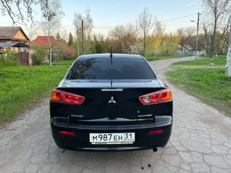 Продам mitsubishi lancer x 1.8 2008 год.
1 Владелец с салона !
Машина в родном окрасе ( из окраса : косметический окрас левого крыла, правое новое )
С документами полный порядок ! ( кредитов, штрафов, залогов нет )
Обслуживалась только у официального дилера !
По машине очень много вложено и сделано - неделю назад поставил новый двигатель ( в отличном состоянии 80т пробега ), новый масляный насос, сразу поставил новый комплект грм ( цепи, натяжители и так далее )
Машина всегда обслуживалась качественно и вовремя.
Автозапуск с ключа.
Стоит хорошая музыка с блютузом.
Коробка работают идеально без нареканий !
Осмотр донецк. Цена : 800 000. Торг !
+79494914212 - фотография - 4