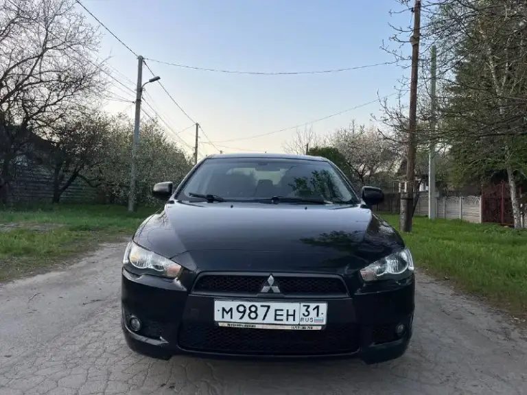 Продам mitsubishi lancer x 1.8 2008 год.
1 Владелец с салона !
Машина в родном окрасе ( из окраса : косметический окрас левого крыла, правое новое )
С документами полный порядок ! ( кредитов, штрафов, залогов нет )
Обслуживалась только у официального дилера !
По машине очень много вложено и сделано - неделю назад поставил новый двигатель ( в отличном состоянии 80т пробега ), новый масляный насос, сразу поставил новый комплект грм ( цепи, натяжители и так далее )
Машина всегда обслуживалась качественно и вовремя.
Автозапуск с ключа.
Стоит хорошая музыка с блютузом.
Коробка работают идеально без нареканий !
Осмотр донецк. Цена : 800 000. Торг !
+79494914212 - фотография - 6