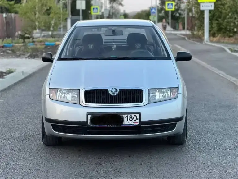 Продам автомобиль, skoda фабия,1.4 16 кл, с кондиционером, 2004 год, 1 владелец, родной пробег 141 тыс, км. Сервисная книжка, два ключа, автомобиль в дтп не участвовал, вложений не требует вообще, двигатель коробка в идеале, по ходовой части всё отлично, кондиционер дует, отдам комплект зимней резины на дисках, качественная музыка, установлено 4 поколения с документами полный порядок. Всем удачных продаж и покупок. Цена 465 000 рублей. Рассмотрю обмен. +79497527174 +79495528834
📞 Звоните: +7(949)7527174 - фотография - 2