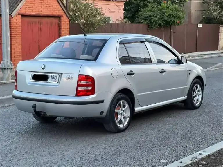 Продам автомобиль, skoda фабия,1.4 16 кл, с кондиционером, 2004 год, 1 владелец, родной пробег 141 тыс, км. Сервисная книжка, два ключа, автомобиль в дтп не участвовал, вложений не требует вообще, двигатель коробка в идеале, по ходовой части всё отлично, кондиционер дует, отдам комплект зимней резины на дисках, качественная музыка, установлено 4 поколения с документами полный порядок. Всем удачных продаж и покупок. Цена 465 000 рублей. Рассмотрю обмен. +79497527174 +79495528834
📞 Звоните: +7(949)7527174 - фотография - 4