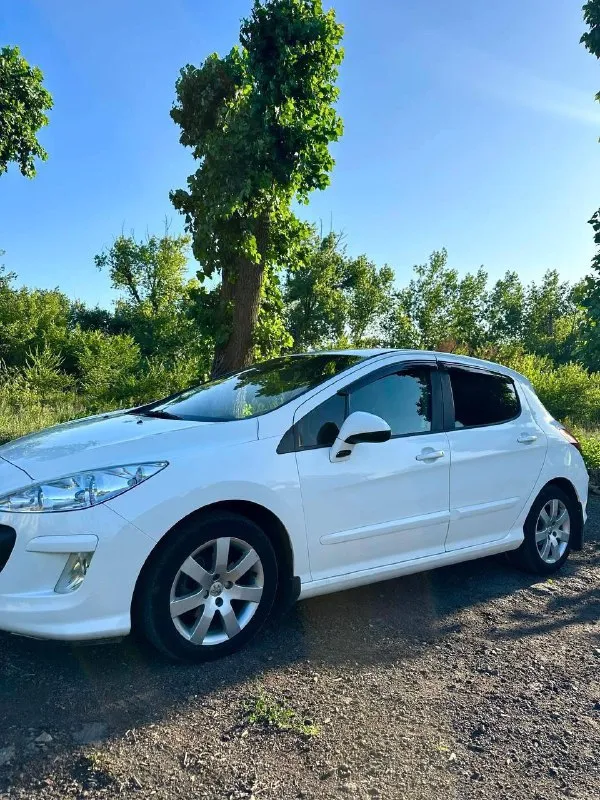 Продам peugeot 308, 1.6 мт, 2009 год, 178.000 км
Машина полностью обслужена, вложений никаких не требует, масла фильтра поменяны
Ходовая взбитая, без проблем
Коробка идеал, механика
Двигатель 1.6 масло не берёт, не дымит, не троит, работает ровно
Кузов без дтп, вид красивый, без косяков
R15 диски на свежей летней резине
Салон опрятный, чистый и ухоженный, без посторонних запахов
Продажа от хозяина, документы в полном порядке, готовы к продажи
Осмотр г. Свердловск
Цена : 420000 рублей + торг реальному покупателю возле капота
Звонить : +79595720880
📞 Звоните: +7(959)5720880 - фотография - 2