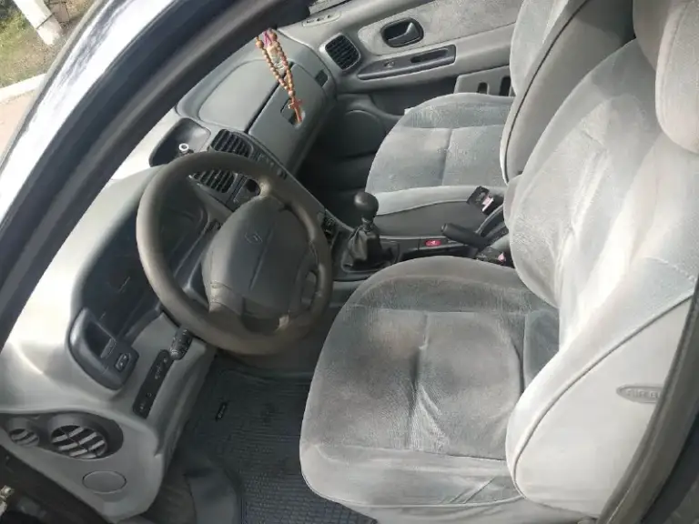 Продам renault лагуна. 1.8 16v. Год выпуска 2001. Климат. Абс. Электро зеркала. Стеклоподъёмники. Подогрев сидений. Подушки безопасности. Сигнализация. Зимняя резина в комплекте. Машина полностью обслужена и не требует вложений. Цена 400000. Т. +79493015122
📞 Звоните: +7(949)3015122 - фотография - 4