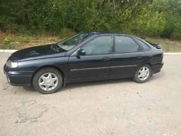 Продам renault лагуна. 1.8 16v. Год выпуска 2001. Климат. Абс. Электро зеркала. Стеклоподъёмники. Подогрев сидений. Подушки безопасности. Сигнализация. Зимняя резина в комплекте. Машина полностью обслужена и не требует вложений. Цена 400000. Т. +79493015122
📞 Звоните: +7(949)3015122 - фотография - 8