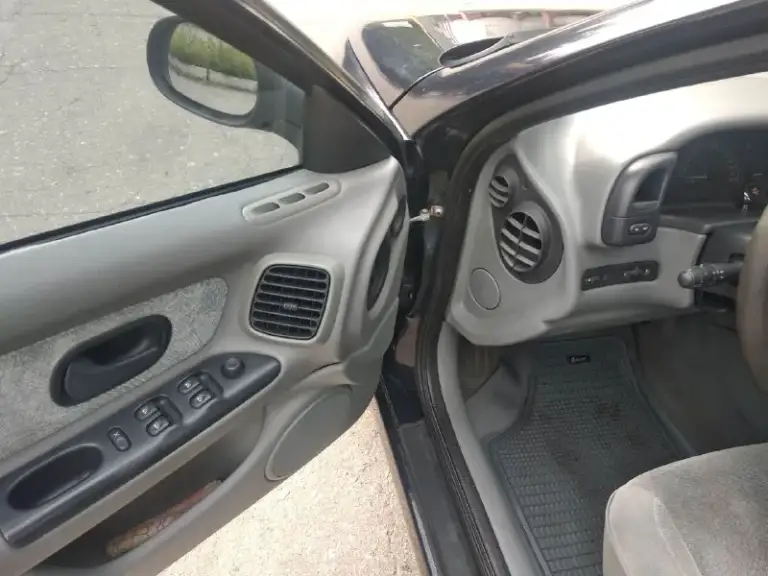 Продам renault лагуна. 1.8 16v. Год выпуска 2001. Климат. Абс. Электро зеркала. Стеклоподъёмники. Подогрев сидений. Подушки безопасности. Сигнализация. Зимняя резина в комплекте. Машина полностью обслужена и не требует вложений. Цена 400000. Т. +79493015122
📞 Звоните: +7(949)3015122 - фотография - 9