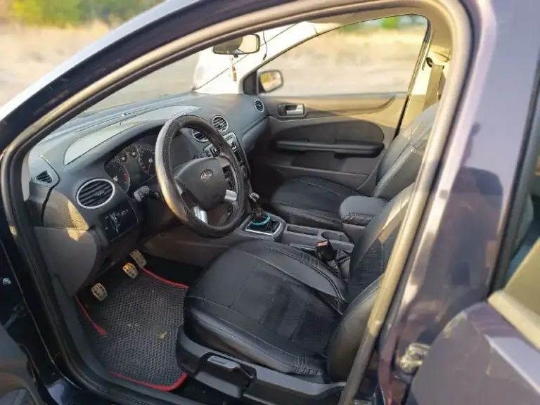 Продам ford фокус 2 я собственник цена 640 000. 2006 год выпуска 180.000 км пробег. Двигатель 1,6 бензин, 5-ти степная механическая коробка передач, целый ухоженный салон, внутри не курили. В такси не был. В дтп не была. Климат работает, гур, новая летняя резина, вся ходовка перебрана, всё что нужно было поменять заменено. Стоит хорошая музыка. Состояние сел, поехал куда угодно. +7949-396-53-71 игорь машина находится в снежном. Если не дозвонитесь то пишите в личку, связь очень плохая.
📞 Звоните: +7(949)3965371 - фотография - 10