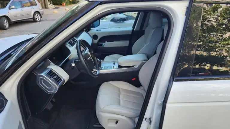 Продаю land rover range rover sport 2014
3.0 Tdi, 249 л. С
Пробег 123000 км.
Идеальное состояние, бережная эксплуатация
Настоящий пробег.
Весь кузов в родном окрасе
2 Реальных владельца.
Электронный щиток приборов, белый салон с перфорированной обивкой.
Всегда своевременное обслуживание.
Обмен не интересует.
2,9 🍋
+79490458959 Даниил
+79530773820 - фотография - 3