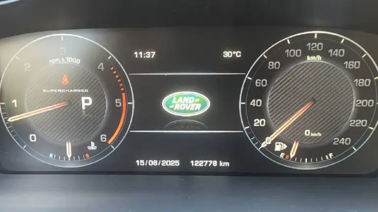 Продаю land rover range rover sport 2014
3.0 Tdi, 249 л. С
Пробег 123000 км.
Идеальное состояние, бережная эксплуатация
Настоящий пробег.
Весь кузов в родном окрасе
2 Реальных владельца.
Электронный щиток приборов, белый салон с перфорированной обивкой.
Всегда своевременное обслуживание.
Обмен не интересует.
2,9 🍋
+79490458959 Даниил
+79530773820 - фотография - 6