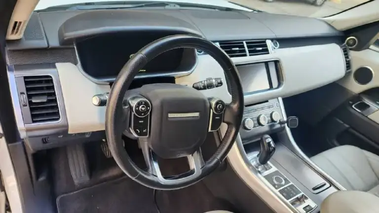 Продаю land rover range rover sport 2014
3.0 Tdi, 249 л. С
Пробег 123000 км.
Идеальное состояние, бережная эксплуатация
Настоящий пробег.
Весь кузов в родном окрасе
2 Реальных владельца.
Электронный щиток приборов, белый салон с перфорированной обивкой.
Всегда своевременное обслуживание.
Обмен не интересует.
2,9 🍋
+79490458959 Даниил
+79530773820 - фотография - 7
