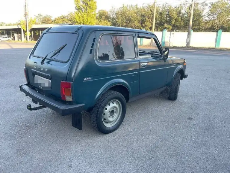 Продам ваз нива 2000 года
Автомобиль в очень хорошем состоянии.
Ходовая часть отрабатывает идеально.
Днище и пороги без дыр и корозии.
Двигатель, коробка, раздатка-работают без нареканий, не дымит не троит, все включается, не выбивает. Пяти ступенчатая 
,Електростеклоподьемники .
Документы в полном порядке
Цена 275 т. Р
Номер для связи
+79496994520
Номер telegram, whatsapp +79658891893 - фотография - 3