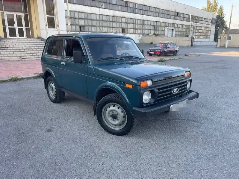 Продам ваз нива 2000 года
Автомобиль в очень хорошем состоянии.
Ходовая часть отрабатывает идеально.
Днище и пороги без дыр и корозии.
Двигатель, коробка, раздатка-работают без нареканий, не дымит не троит, все включается, не выбивает. Пяти ступенчатая 
,Електростеклоподьемники .
Документы в полном порядке
Цена 275 т. Р
Номер для связи
+79496994520
Номер telegram, whatsapp +79658891893 - фотография - 4