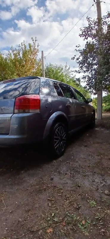 Opel signum 2.2 tdi 2004 года выпуска.
Пробег 460000 тыс. Км. Автомобиль в хорошем состоянии
Комплектация:
4 Стеклоподъемника
Электрозеркала
Датчик света
Датчик дождя
Двухзонный климат
Круиз контроль. Р резина летняя r17
Резина зимняя r16
Резина в новом состоянии
Кузов в хорошем состоянии
Кпп механика. В машине всё работает. Цена 550000 р.
Телефон/ телеграм +79495030135
Автомобиль находится в донецке - фотография - 4
