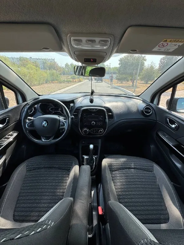 🇫🇷 Renault kaptur

💰Цена: 1 350 000р
🏢Город: мариуполь
📅Год выпуска: 2019
🧾Пробег: 137 961 км.
⚙️Двигатель: 2.0 16v
⛽Топливо: бензин
⚙️Кпп: автомат

📞 Телефон:

+7-949-727-41-51
+7-989-263-55-56
+7-949-551-91-52

💾 Описание:

Комфортный, динамичный, вместительный автомобиль на каждый день с высоким клиренсом. Полный привод с блокировкой переднего дифференциала в паре с классическим автоматом порадует своей проходимостью и надёжностью.

✅ Два владельца, 180-й учёт.

✅ Хорошее состояние автомобиля!

✅ Оцинкованным кузов.

✅ Оригинальный, подтвержденный пробег.

Самый мощный двигатель в линейке renault f4re 2.0 16-клапанный, простой и надёжный, коробка переключает идеально. Кожаный салон как в новой машине. Вложений не требует никаких.

✔️Максимальная комплектация:
Климат-контроль, без ключевой доступ, датчик света и дождя, кнопка star /stop, полный электропакет, гур, abs, птф, центральный замок, круиз-контроль, магнитола с bluetooth, подогрев сидений.

Улица шевченко 269 - фотография - 8