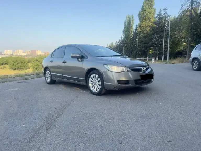В продаже
Honda civic viii 2007 г.
1.8 (140 Л. С. )

Авто в хорошем состоянии, во владении 1 год, по авто нареканий нет, ни разу не подводил, надежное авто японское качество.
Не дымит, не троит
Без нареканий, переключает плавно
По кузову: арки обработаны, двери, пороги без гнили фото дополнительно могу сбросить.
За время эксплуатации было сделано:
- Рулевая рейка (ремонт 35 т. Р. , сделано качественно)
- Заменен температурный датчик
- Замена всех расходников то
- Новый акб
От авто не избавляюсь, продаю не спеша, продажа в связи с покупкой нового авто.
Цена 800 000₽
+79010004863 (Telegram, whatsapp)
📞 Звоните: +7(901)0004863 - фотография - 2