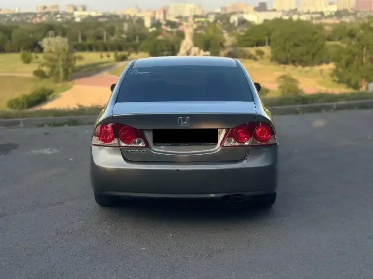 В продаже
Honda civic viii 2007 г.
1.8 (140 Л. С. )

Авто в хорошем состоянии, во владении 1 год, по авто нареканий нет, ни разу не подводил, надежное авто японское качество.
Не дымит, не троит
Без нареканий, переключает плавно
По кузову: арки обработаны, двери, пороги без гнили фото дополнительно могу сбросить.
За время эксплуатации было сделано:
- Рулевая рейка (ремонт 35 т. Р. , сделано качественно)
- Заменен температурный датчик
- Замена всех расходников то
- Новый акб
От авто не избавляюсь, продаю не спеша, продажа в связи с покупкой нового авто.
Цена 800 000₽
+79010004863 (Telegram, whatsapp)
📞 Звоните: +7(901)0004863 - фотография - 6