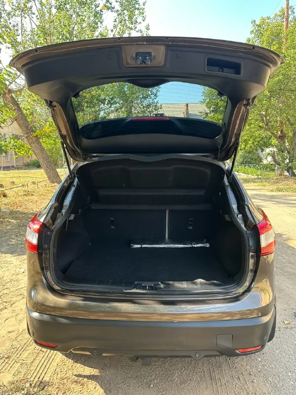 Nissan qashqai j11, 4wd cvt, 2014 г, 2.0 л, полная комплектация, полный привод. Автомат. Пробег 143000. Машина в хорошем состоянии. Панорама, парктроники передние, задние, камера 360 градусов, помощник удержания полосы, помощник слепых зон, сигнализация с авто запуском, климат контроль 2-х зонный, навигационная система, кнопка старт/стоп, заводские фары bi-led, авто включение дальнего/ближнего света, датчик дождя, света, система мониторинга усталости водителя. Имеется фаркоп, но я им никогда не пользовалась. Кузов оцинкован. Комплект зимней резины.
Цена 1 580 000,00. Торг. Машина находится в г. Счастье. +79595053436
📞 Звоните: +7(959)5053436 - фотография - 10