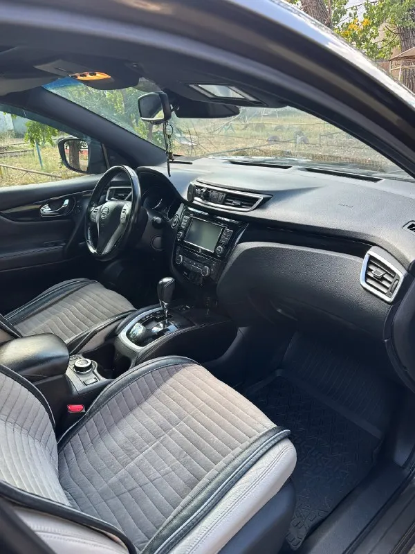Nissan qashqai j11, 4wd cvt, 2014 г, 2.0 л, полная комплектация, полный привод. Автомат. Пробег 143000. Машина в хорошем состоянии. Панорама, парктроники передние, задние, камера 360 градусов, помощник удержания полосы, помощник слепых зон, сигнализация с авто запуском, климат контроль 2-х зонный, навигационная система, кнопка старт/стоп, заводские фары bi-led, авто включение дальнего/ближнего света, датчик дождя, света, система мониторинга усталости водителя. Имеется фаркоп, но я им никогда не пользовалась. Кузов оцинкован. Комплект зимней резины.
Цена 1 580 000,00. Торг. Машина находится в г. Счастье. +79595053436
📞 Звоните: +7(959)5053436 - фотография - 4