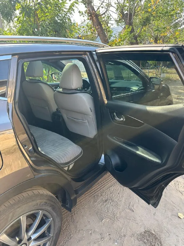 Nissan qashqai j11, 4wd cvt, 2014 г, 2.0 л, полная комплектация, полный привод. Автомат. Пробег 143000. Машина в хорошем состоянии. Панорама, парктроники передние, задние, камера 360 градусов, помощник удержания полосы, помощник слепых зон, сигнализация с авто запуском, климат контроль 2-х зонный, навигационная система, кнопка старт/стоп, заводские фары bi-led, авто включение дальнего/ближнего света, датчик дождя, света, система мониторинга усталости водителя. Имеется фаркоп, но я им никогда не пользовалась. Кузов оцинкован. Комплект зимней резины.
Цена 1 580 000,00. Торг. Машина находится в г. Счастье. +79595053436
📞 Звоните: +7(959)5053436 - фотография - 5