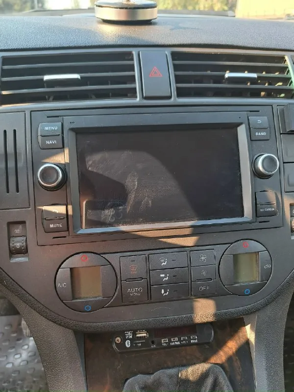 Ford c-max 2007 г. В. Автомобиль в отличном состоянии, родной пробег 211 тыс. Км. Бережная эксплуатация и своевременное обслуживание. Без дтп, последние 7 лет находится в одной семье. Комплектация: •2.0 л (145 л. С. ) •мкпп 5 ст. •2-ух зонный климат контроль •электрорегулировка и подогрев передних сидений •обогрев заднего стекла •установлено гбо, официально вписано в птс ( с текущими ценами на бензин очень большая экономия) •4 электростеклоподъемника •электорегулировка боковых зеркал •комплект летней резины на литых дисках и зимней на штампах •гидроусилитель руля •андроид магнитола •2 комплекта ключей любые проверки за ваш счёт. Цена 660 тыс. Руб, все разговоры о возможном разумном и обоснованном торге, только около автомобиля при покупке номер телефона +79493160813, телеграмм на этот же номер осмотр г. Макеевка
📞 Звоните: +7(949)3160813 - фотография - 6