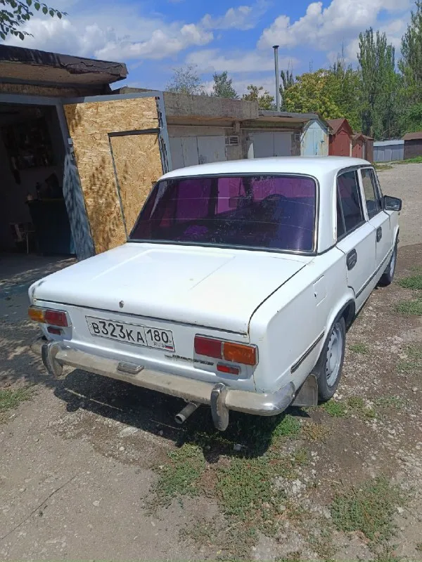 Продам ваз 2101 дно, пороги, лонжероны, все целое без гнили. Новое масло, фильтра(замена 15.06), новый акб, новый карбюратор "солекс", новые тормозные цилиндры(4шт)+колодки перед-зад, ходовка не стучит, была заменена трапеция и тяжки-соответственно развал выведен. Заменена прокладка сапуна. Резина r14 свежая. В фарах led лампы. Из минусов-гудит задний редуктор(цена вопроса 10к с работой). Цена соответствует состоянию авто. Продажа только с переоформлением в мрэо. Территориально донецк. Цена 120тыс. Торга нет совсем я хозяин. +79494634876
📞 Звоните: +7(949)4634876 - фотография - 2