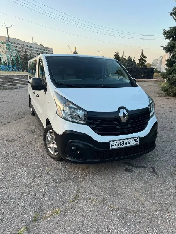 Продам renault traffic 3 long 8+1 2015года, 1,6 мкп 6ст! 252000 родного пробега!!два ключа! Машина вся в родном окрасе!без дтп, без штрафов и запретов!
Из последнего что делали:
-Замена радиатора;
-Замена охлаждающей жидкости;
-Перебрана ходовая часть;
-Проведены работы по ремонту рулевой рейк;
-Новый акб;
-Тормоза brembo;
-Заменено сцепление;
-Цепь грм;
В автомобиле дополнительно установлена магнитола tyes с регистратором, а также сигнализация starline с автозапуском и gps.
Машина полностью обесшемлена. Есть кондиционер, круиз контроль, электро-стеклоподъемники, камера заднего вида, парктроник. В автомобиле, есть все для комфортного вождения, т. К. Делал под себя. Осмотр горловка, енакиево!!
Цена 1млн800тыс/₽!!! Торг уместен!
Все вопросы по телефону +7949 516 00 23 (есть telegram)
📞 Звоните: +7(949)5160023 - фотография - 2