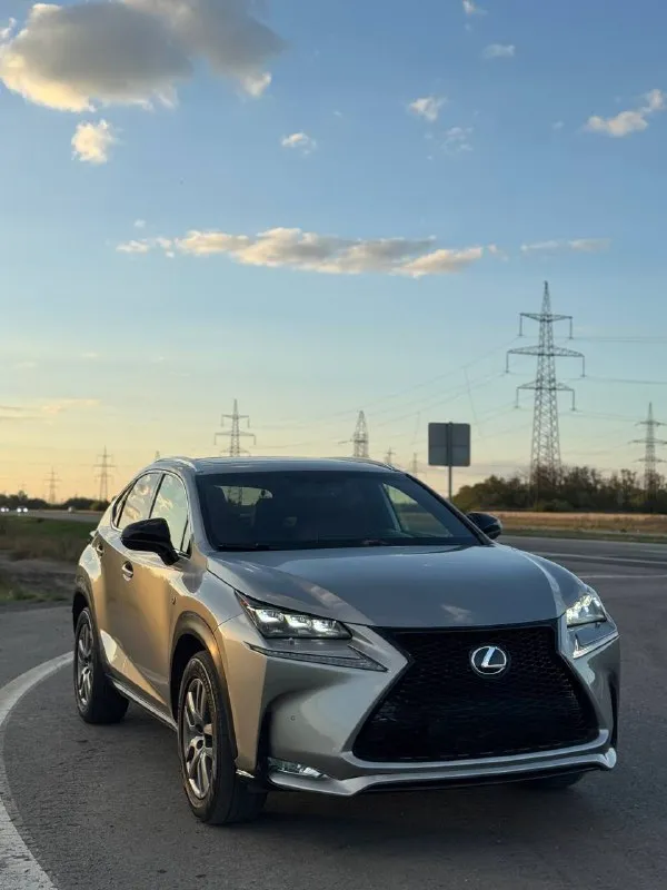 🚗В продаже✅ lexus nx f-sport✅
✅Коротко о машине:
-Обычный автомат aisin
-2.0 Л. Turbo, полный привод
-238 Л. С
-2015Г
-Пробег 80.000км
-2 Ключа
-Очень ухоженный а/м
-Полностью обслужен
-Отличное состояние👌🏻
✅Комплектация:
-Мультимедиа/bluetooth
-Кожа (красная с черным )
-Датчик света / дождя
-Электро ручник
-Слепые зоны
-Кнопка start/stop
-Бесключевой доступ (на всех дверях)
-Подогревы сидений
-Электропривод водительского и пассажирского сидений
-Память сидений
-Камера заднего обзора
-Мультируль
-Подогрев руля
-Люк
-Эл. Регулировка руля
-Матричные фары
-Круиз контроль
-Климат контроль
-Электропривод багажника
-18 Колеса
-Парктроники 360
✅Состояние:
-Салон чист и ухожен
-Технически и внешне в отличном состоянии
-Поменяны все жидкости, фильтры, масло в моторе и коробке !
-Полностью обслужен
Я хозяин автомобиля
Цена : 2.850.000
Город донецк
Телефон : +79497560818
📲 Tg: @ar_chiz
📞 Звоните: +7(949)7560818 - фотография - 2
