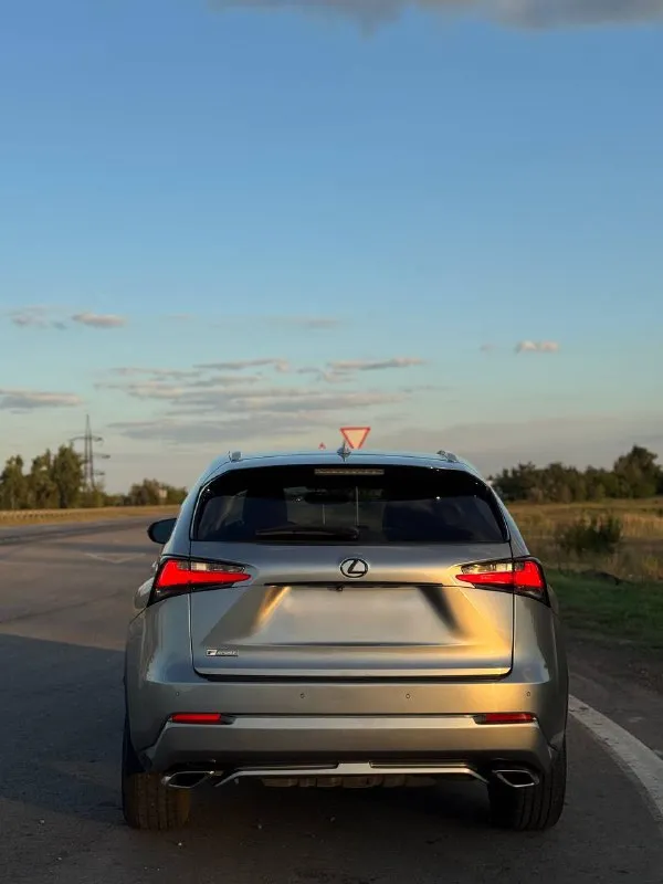 🚗В продаже✅ lexus nx f-sport✅
✅Коротко о машине:
-Обычный автомат aisin
-2.0 Л. Turbo, полный привод
-238 Л. С
-2015Г
-Пробег 80.000км
-2 Ключа
-Очень ухоженный а/м
-Полностью обслужен
-Отличное состояние👌🏻
✅Комплектация:
-Мультимедиа/bluetooth
-Кожа (красная с черным )
-Датчик света / дождя
-Электро ручник
-Слепые зоны
-Кнопка start/stop
-Бесключевой доступ (на всех дверях)
-Подогревы сидений
-Электропривод водительского и пассажирского сидений
-Память сидений
-Камера заднего обзора
-Мультируль
-Подогрев руля
-Люк
-Эл. Регулировка руля
-Матричные фары
-Круиз контроль
-Климат контроль
-Электропривод багажника
-18 Колеса
-Парктроники 360
✅Состояние:
-Салон чист и ухожен
-Технически и внешне в отличном состоянии
-Поменяны все жидкости, фильтры, масло в моторе и коробке !
-Полностью обслужен
Я хозяин автомобиля
Цена : 2.850.000
Город донецк
Телефон : +79497560818
📲 Tg: @ar_chiz
📞 Звоните: +7(949)7560818 - фотография - 5