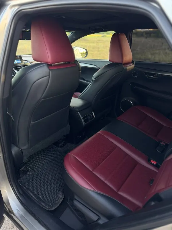 🚗В продаже✅ lexus nx f-sport✅
✅Коротко о машине:
-Обычный автомат aisin
-2.0 Л. Turbo, полный привод
-238 Л. С
-2015Г
-Пробег 80.000км
-2 Ключа
-Очень ухоженный а/м
-Полностью обслужен
-Отличное состояние👌🏻
✅Комплектация:
-Мультимедиа/bluetooth
-Кожа (красная с черным )
-Датчик света / дождя
-Электро ручник
-Слепые зоны
-Кнопка start/stop
-Бесключевой доступ (на всех дверях)
-Подогревы сидений
-Электропривод водительского и пассажирского сидений
-Память сидений
-Камера заднего обзора
-Мультируль
-Подогрев руля
-Люк
-Эл. Регулировка руля
-Матричные фары
-Круиз контроль
-Климат контроль
-Электропривод багажника
-18 Колеса
-Парктроники 360
✅Состояние:
-Салон чист и ухожен
-Технически и внешне в отличном состоянии
-Поменяны все жидкости, фильтры, масло в моторе и коробке !
-Полностью обслужен
Я хозяин автомобиля
Цена : 2.850.000
Город донецк
Телефон : +79497560818
📲 Tg: @ar_chiz
📞 Звоните: +7(949)7560818 - фотография - 8