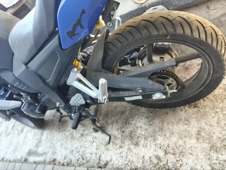 Racer 250ck
Городской мотик, в моих руках вообще не использовался, так как не успел права получить, простоял пол лета в укромном месте
Цена: 155 000 рублей
За доплату могу сразу и шлем подогнать
В лс могу подробности скинуть если кого-то заинтересует
+79498394669
📲 Tg: @vldek0847
📞 Звоните: +7(949)8394669 - фотография - 5