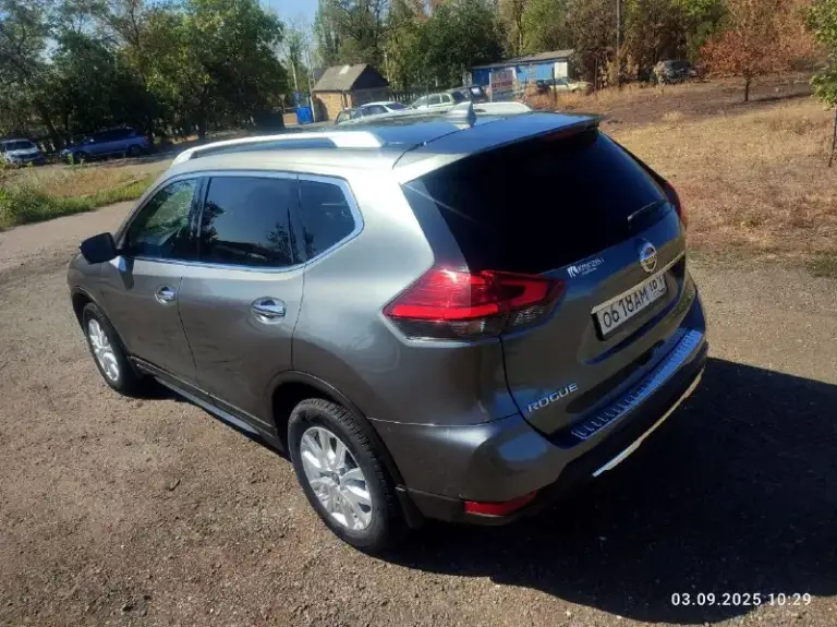 Продам nissan rogue. 2017 год выпуска, 2.5 цепной обычный двигатель(есть возможность установки гбо), 140 тыс. Км пробега. В очень жирной комплектации: 4*4 полный привод, активный круиз, слепые зоны, подогрев сидений и руля, автозапуск заводской, андроид с навигацией и поменяны динамики, камеры 360' кругового обзора, smartfoot открывание багажника ногой, рейлинги, aeb оттормаживание перед препятствием. ..авто в очень хорошем состоянии, полностью обслужен и не требует вложений. Два комплекта резины. Один хозяин в птс. Цена 1.880 торг

📞 Звоните: +7(949)4246912 - фотография - 3