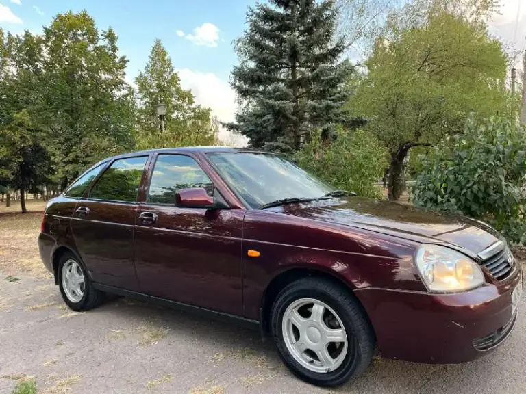 Срочно ! 🚨

Продам приору
Год 2010
Автомобиль гаражного хранения
Я второй собственник
Покупалась при пробеге 22 тысячи !
На данный момент пробег 141 тысяча родной не мотаный !

Документы в полном порядке переоформление без проблем

Описание :
Автомобиль в отличном состоянии вложений не требует сел и поехал
Двигатель 1.6 16 клапанный работает без лишних звуков тянет бодро не троит не дымит масло от замены до замены
Коробочка переключает отлично без хрустов и вылетов !
Ходовая часть вся новая едет как мячик !
Дно пороги в идеале не варены стаканы лонжероны в заводских герметиках не варилось и не крутилось
Авто без дтп
По кузову без рыжиков и гнили от слова совсем
По лкп есть косметические окрасы 3 детали ! Попрошу без лишних вопросов !
Салон идеал соответствует пробегу !
Резина r14 лето 2025г так же есть зима 2024 года шиповка
Все остальные вопросы по телефону !
Цена авто 435 тысяч рублей реальному покупателю сделаю торг при осмотре авто
Номер для связи +79495904825 - фотография - 3