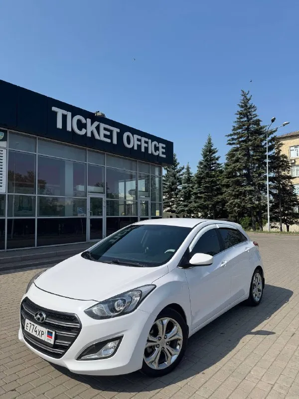 Продам hyundai elantra 2015г.
Кузов хетчбэк
Двигатель 2.0 бензин.
Автоматическая кпп
Пробег 90т. Км.
Продаю собственную машину, очень ухоженна, в идеальном состоянии, в заводском окрасе.
Полная комплектация, мультируль, двухзонный климат контроль. Датчик давления в шинах. Круиз-контроль. Обогрев сидений, зеркалов и лобовое. Полный электропакет.
Цена 1 300 000 руб.
Донецк
Телефон +79493455210
+79885442858 (Ватсап)
📲 Tg: @m_arina9
📞 Звоните: +7(949)3455210 - фотография - 1