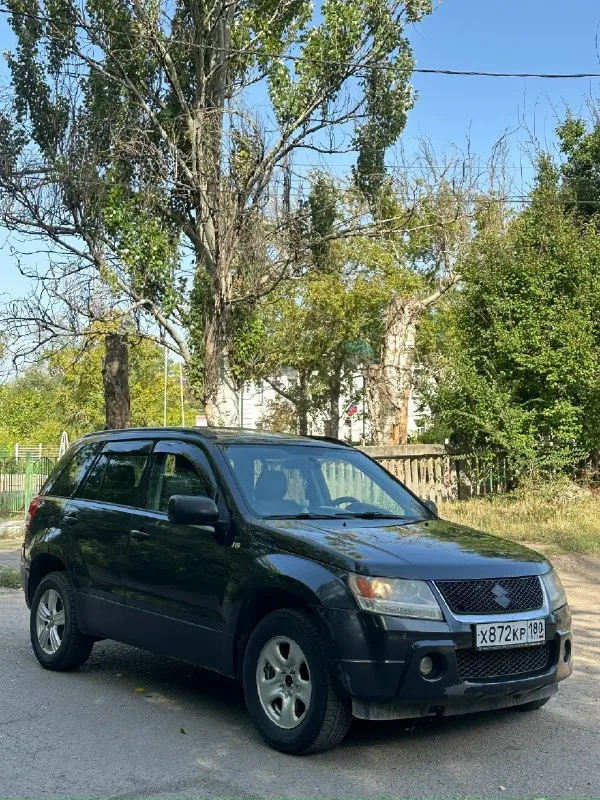 Suzuki 2008 год 2.8 акпп на полном ходу, нужно обслуживать ходовую, по кузову есть дефекты (не критично), больше расскажу по телефону, цена 550т. Р торг +79495256647 донецк
📞 Звоните: +7(949)5256647 - фотография - 3