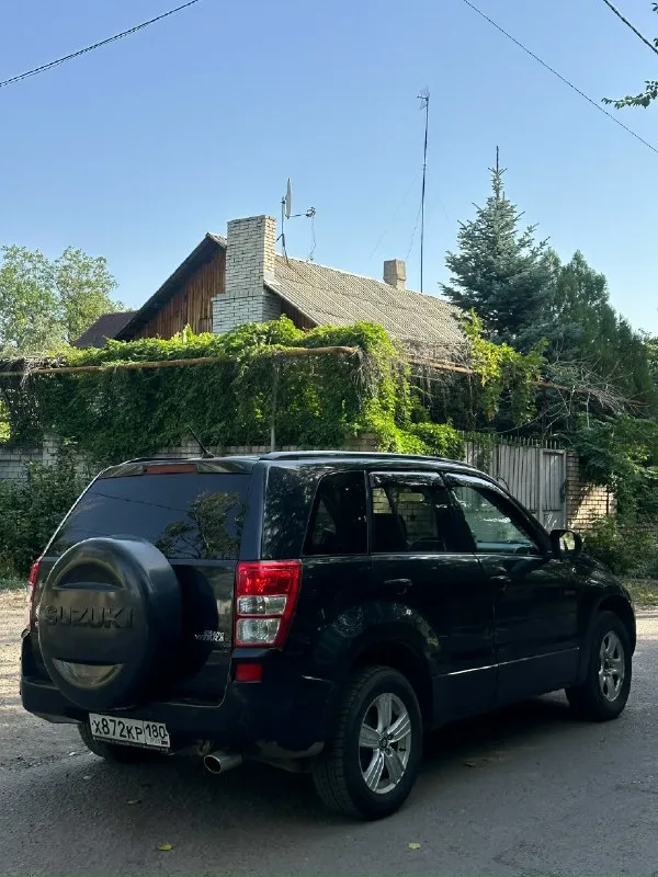 Suzuki 2008 год 2.8 акпп на полном ходу, нужно обслуживать ходовую, по кузову есть дефекты (не критично), больше расскажу по телефону, цена 550т. Р торг +79495256647 донецк
📞 Звоните: +7(949)5256647 - фотография - 5