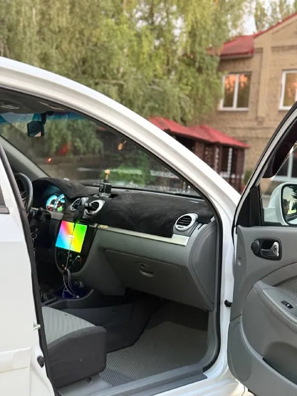 Продам chevrolet lacetti 2012 года выпуска!
За автомобиль абсолютно не стыдно, бережная эксплуатации, в идеально состоянии как технически так и внешне! Двигатель 1.6 полностью обслужен как и кпп, без каких либо посторонних скрипов, бряков и прочего! Ходовая также без посторонних шумов. Установлен хороший свет, андроид монитор, и приятная музыка.
Юридически полностью чистый авто, также возможен обмен и продажа в кредит!
Осмотр донецк
Цена: 530.000 ₽, быстрому покупателю торг!
☎️ +7 (949) 742-53-98
📞 Звоните: +7(949)7425398 - фотография - 10
