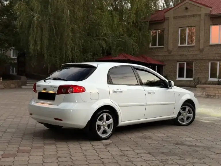 Продам chevrolet lacetti 2012 года выпуска!
За автомобиль абсолютно не стыдно, бережная эксплуатации, в идеально состоянии как технически так и внешне! Двигатель 1.6 полностью обслужен как и кпп, без каких либо посторонних скрипов, бряков и прочего! Ходовая также без посторонних шумов. Установлен хороший свет, андроид монитор, и приятная музыка.
Юридически полностью чистый авто, также возможен обмен и продажа в кредит!
Осмотр донецк
Цена: 530.000 ₽, быстрому покупателю торг!
☎️ +7 (949) 742-53-98
📞 Звоните: +7(949)7425398 - фотография - 7