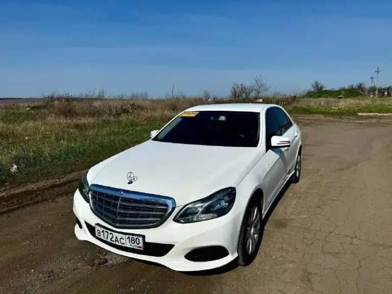 Продам mercedes-benz e-class. Автомобиль в идеальном состоянии, весь в заводском окрасе. Стёкла, включая лобовое заводские! Один хозяин в птс, не пригон! 2.0 турбо, 7-ми ступенчатый автомат. 2015 год выпуска, пробег 108 000 км. Двигатель, коробка, ходовая в отличном состоянии, никаких вложений не требуют! 2 комплекта колёс, 2 ключа и сервисная книжка прилагается. Я хозяин, переоформление без проблем! Автомобиль находится в старобешево. Цена 2 750 000 рублей. За более подробной информацией обращаться по телефону: +7 (949) 524-94-12.
📞 Звоните: +7(949)5249412 - фотография - 3